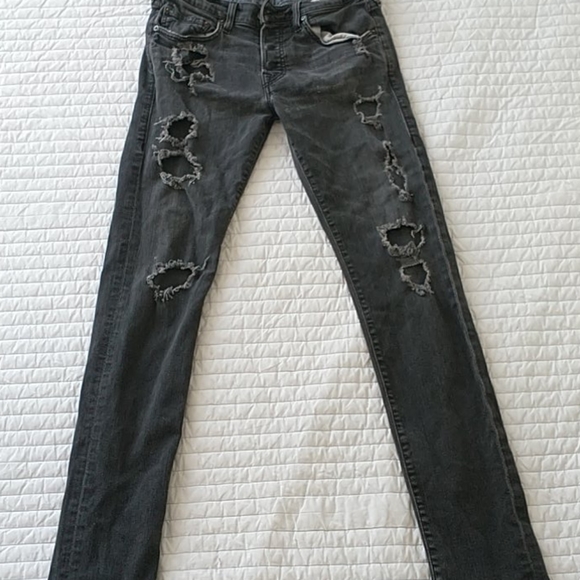 True religion distressed jeans - Picture 2 of 3